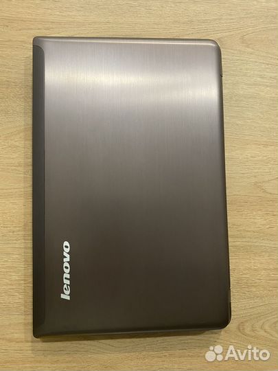 Ноутбук lenovo