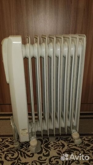 Масляный радиатор(обогреватель) DeLonghi GS 770920