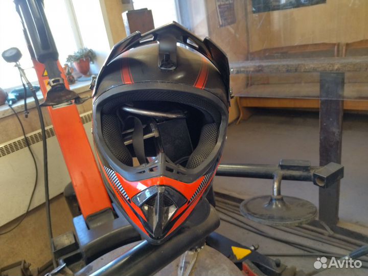 Шлем для мотокросса бу