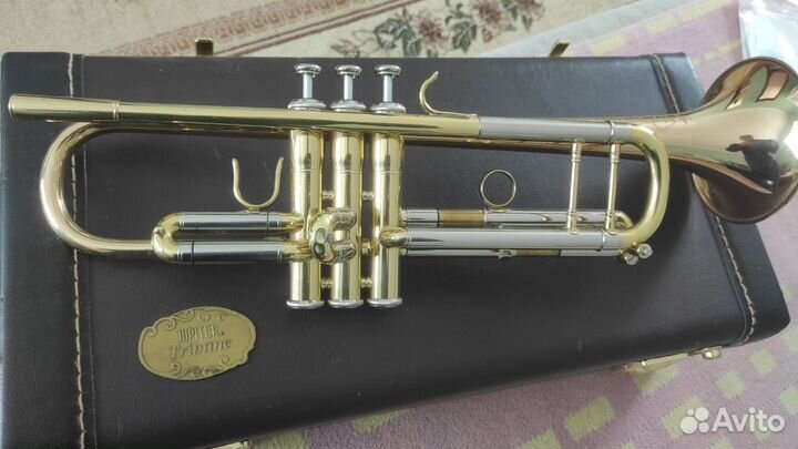 Профессиональная труба Jupiter Tribune JTR-1000