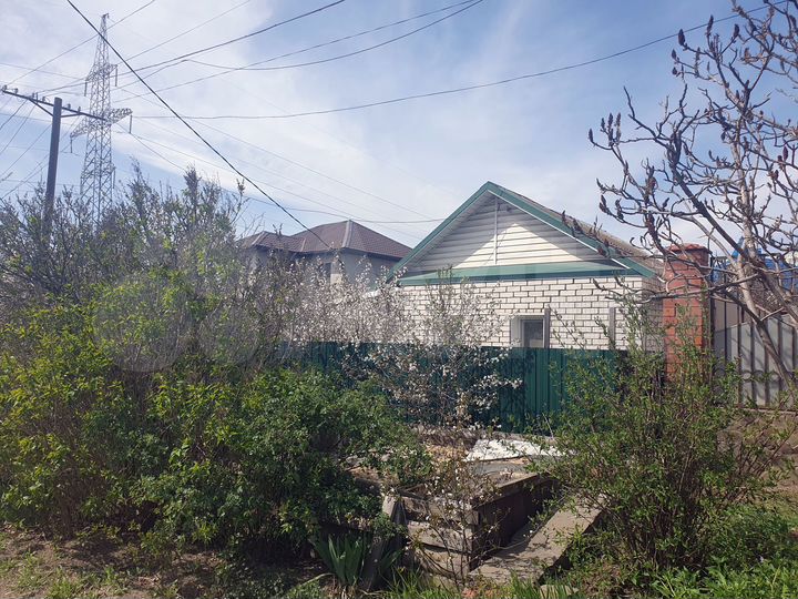 Дом 57 м² на участке 5 сот.