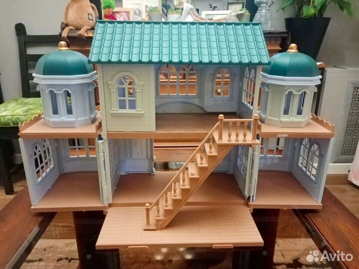 Детский игрушечный домик