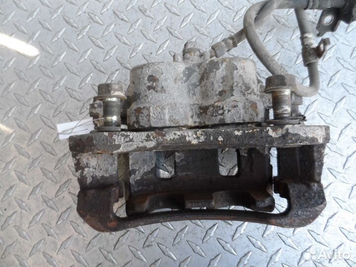 Суппорт передний левый Hyundai H1 2