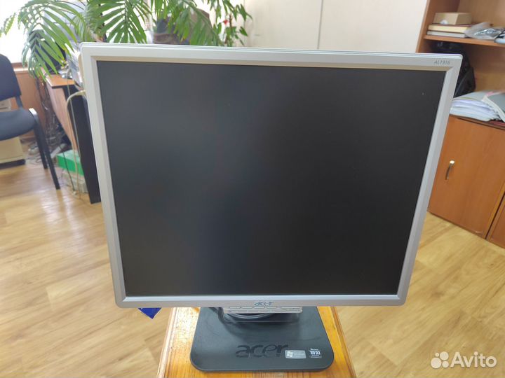 Монитор Acer 19