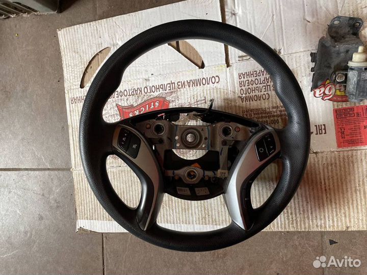 Руль Hyundai i30 12