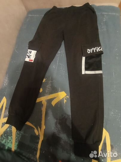 Спортивные штаны