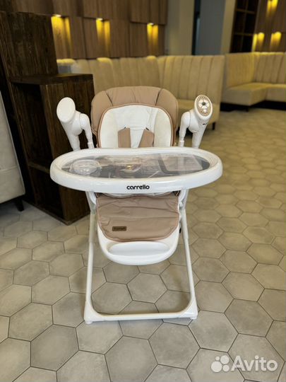 Стульчик - качеля для кормления Carrello Triumph