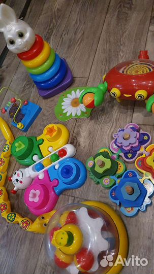 Развивающие игрушки 6мес.+