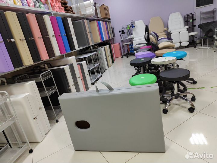 Массажный стол