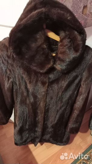 Продам норковую шубу. 30 тыс