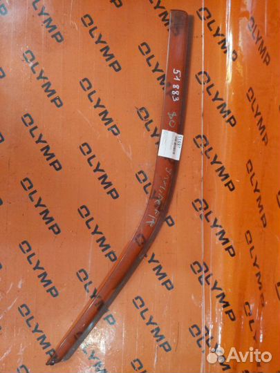 Ветровик передний правый Nissan Skyline HR34