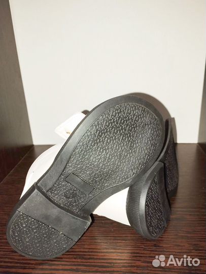 Ботинки осенние для девочки 21