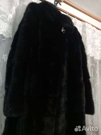 Шуба норковая с капюшоном бу р 52-54
