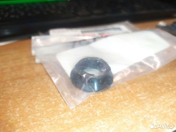 Гайка вариатора сцепления yamaha majesty 250/400