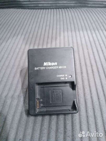 Зарядное устроство на фотоаппарат Nikon