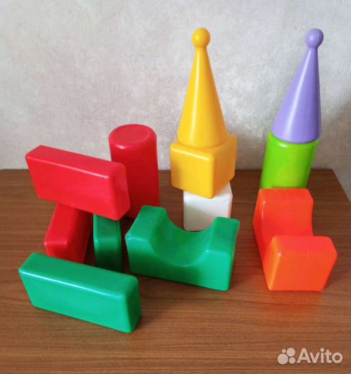 Кубики пластмассовые