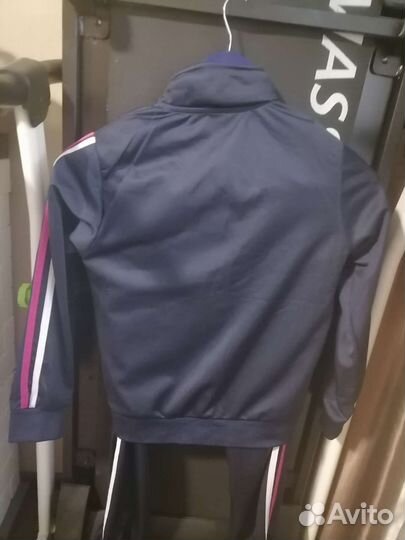 Спортивный костюм для девочки 140