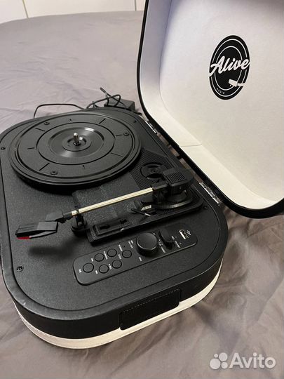 Проигрыватель винила