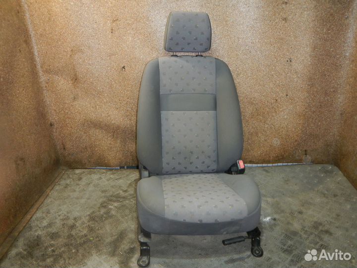 Сиденье переднее правое, Hyundai (Хендэ) -getz 1