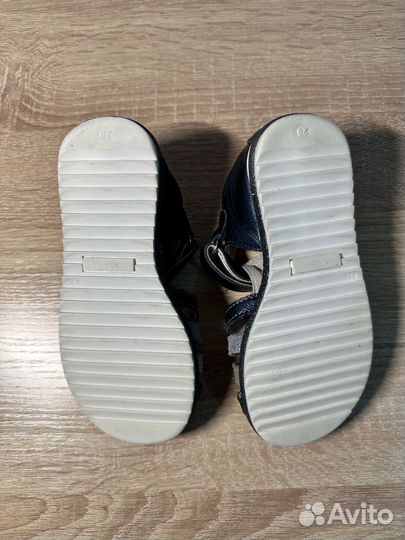 Босоножки кожаные на девочку котофей 29