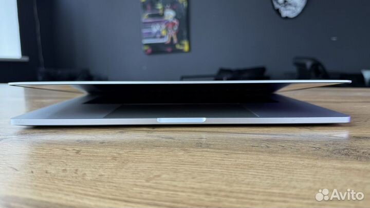 Мощный MacBook Pro 15 2019 i9 32 gb