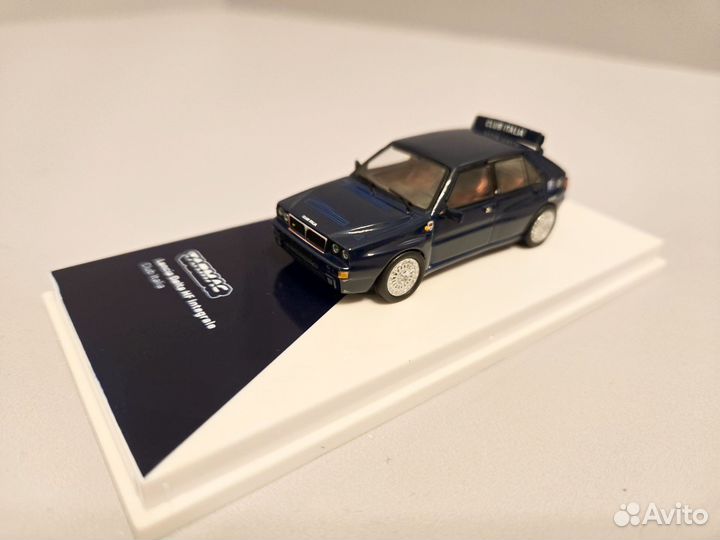 Модели ретро автомобилей BMW, Subaru и Lancia