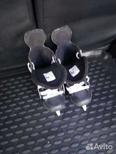 Коньки хоккейные