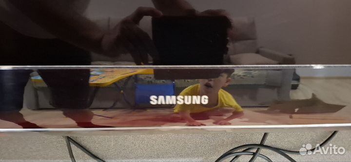 Телевизор samsung