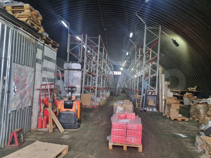 Склад, 700 м²