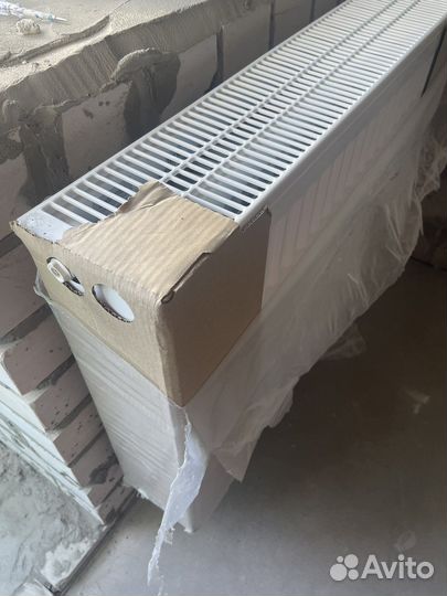 Радиатор новый