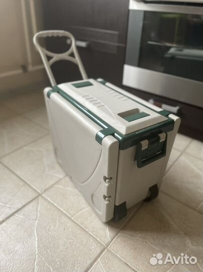 Складной столик-холодильник для пикника