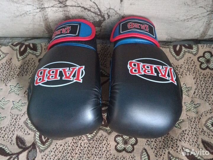 Боксерские перчатки детские 6 oz