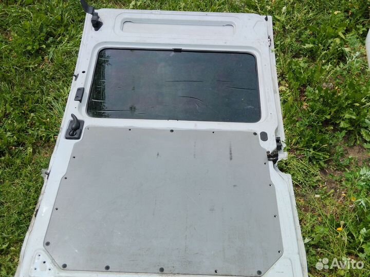 Правая сдвижная дверь renault master 2 Мовано 2