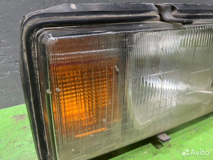 Фара правая Ваз 2104 1.6 21067 2008