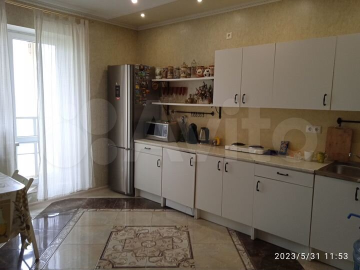 4-к. квартира, 91 м², 11/11 эт.