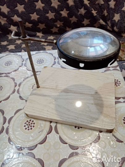 Лампа лупа настольная