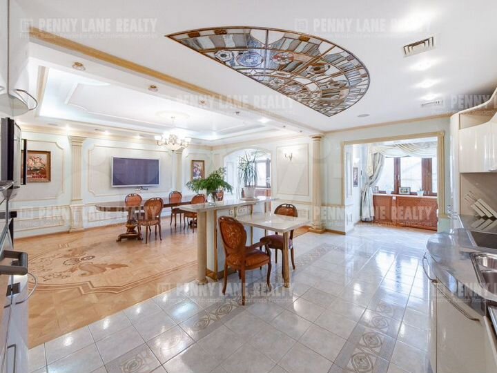 6-к. квартира, 260 м², 4/15 эт.