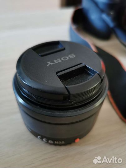 Зеркальный фотоаппарат sony a77 ii и 2 объектива