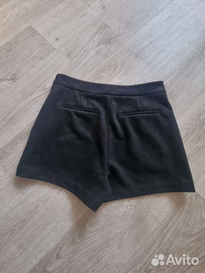 Шорты женские