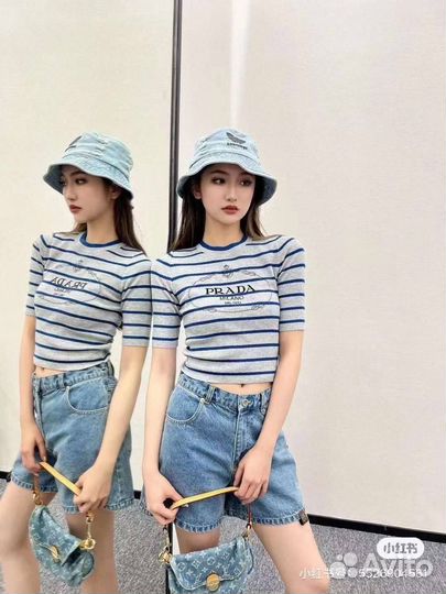 Футболка Prada