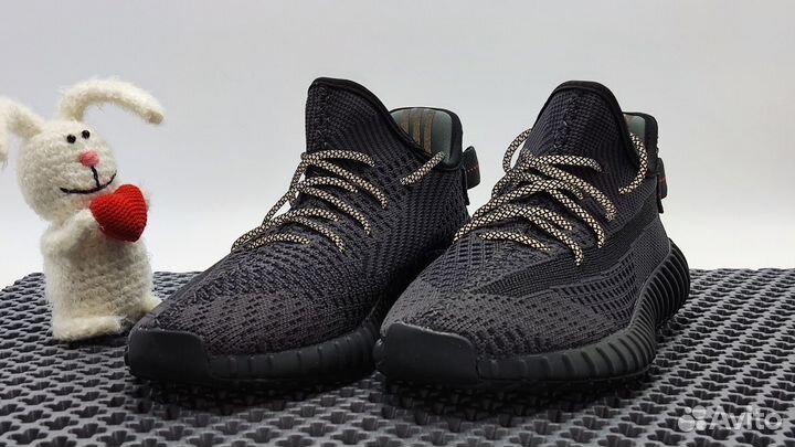 Кроссовки Adidas yeezy boost 350