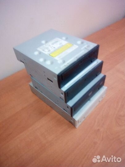 Дисководы DVD-RW, DVD-ROM, CD