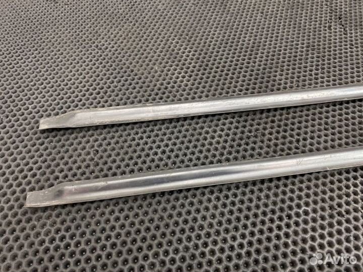 Уплотнитель двери комплект Mercedes-Benz C-Class