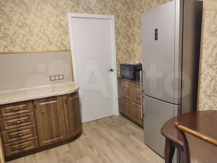 1-к. квартира, 42 м², 6/9 эт.