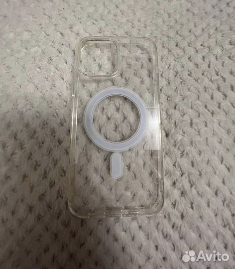 Чехлы на iPhone 13 pro max