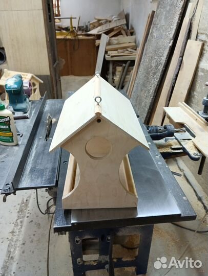 Кормушка для птиц