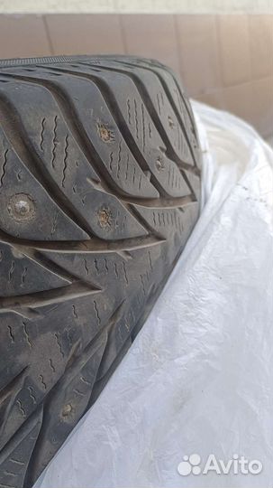 4 колеса Yokohama 215/55 R17 зима