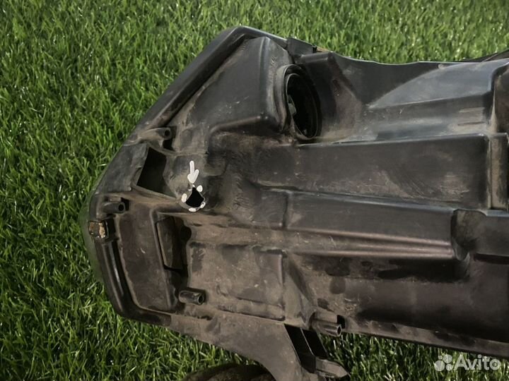 Фара правая Renault Logan 2 2014-2018