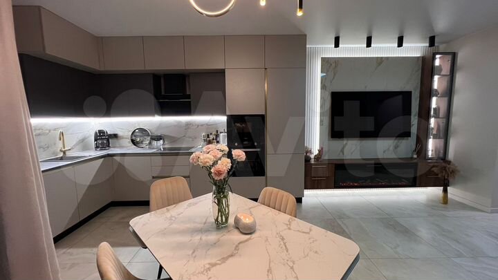 3-к. квартира, 65 м², 18/26 эт.