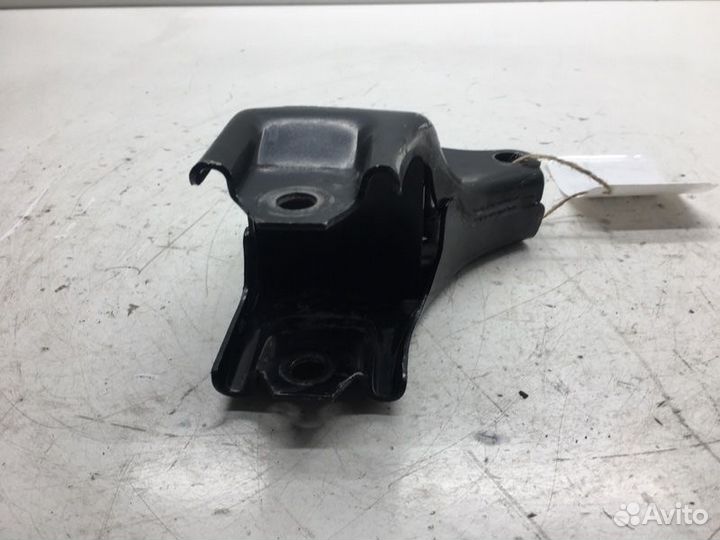 Кронштейн опоры двигателя задний Mazda Premacy